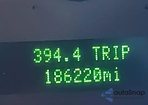 2008 Ford Mustang V6 Deluxe/V6 Premium z USA, uszkodzony, nr VIN 1ZVHT80N885162474